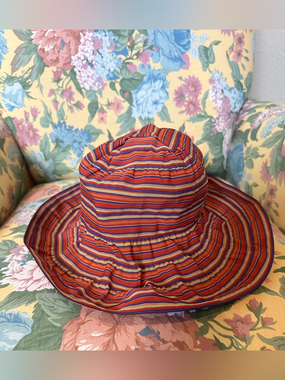 Beach Bucket Hat - Stripes - Trendy - 90s Y2K
